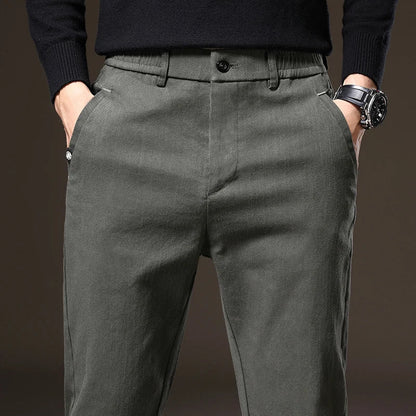 Classic Fit Byxor